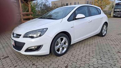 OPEL Astra 1.7 CDTI 5P. UNICO PROPRIETARIO