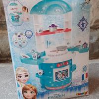 A Trieste Frozen cucina giocattolo