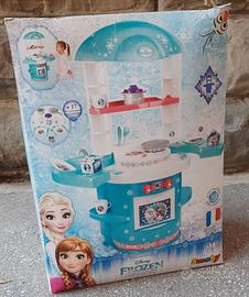 A Trieste Frozen cucina giocattolo