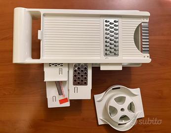 Grattugia/Mandolina da cucina 6 in 1.