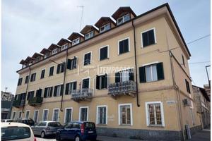 INTERO STABILE A REDDITO