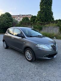 Lancia Ypsilon 1.3 MJT 16V 95 CV 5 porte S&S Plati
