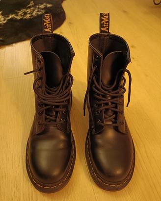 Anfibi Dr. Martens donna