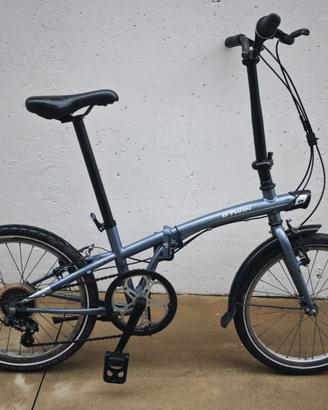 Bicicletta pieghevole Decathlon azzurra