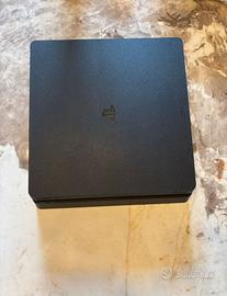 PlayStation 4 slim 1TB + controller + 2 giochi