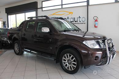 Nissan Navara 3.0 dCi 4 porte Double Cab LE V6