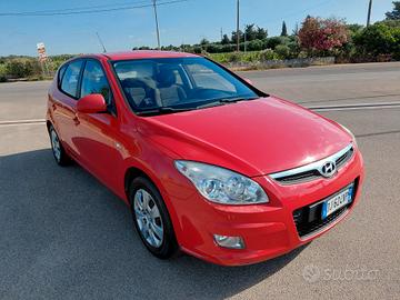 Hyundai i30 1.4 16V 109CV 5p.