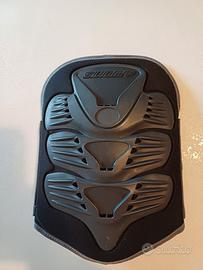 paraschiena moto suomy