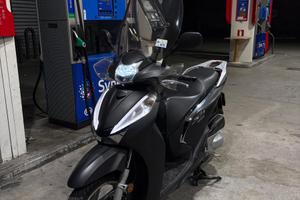 SH 300 targa polacca 1 anno di assicurazione inclu