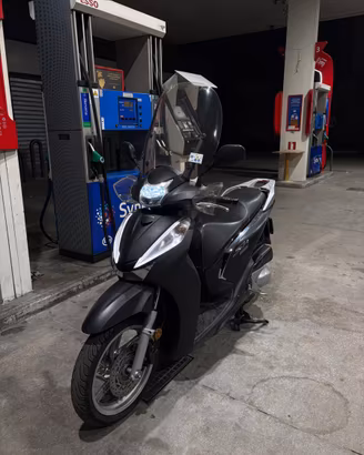 SH 300 targa polacca 1 anno di assicurazione inclu