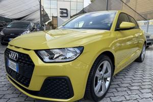 Audi A1 Sportback 25 TFSI Identity Black PRO...