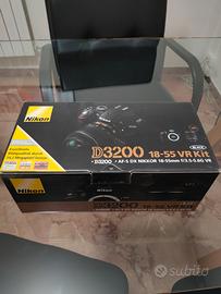 Nikon D3200 18-55 VR kit 