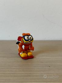 Garfield sci sopresa kinder ferrero