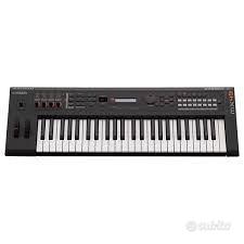 YAMAHA MX49 II