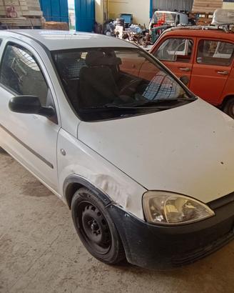 Opel corsa 1.7 DI van 2002