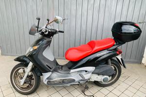 Vendo Piaggio Beverly 200 anno 2003
