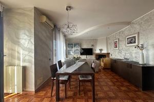 3 LOCALI A MONTECASTRILLI