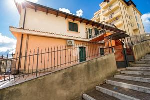 3 LOCALI A SAN SALVO