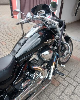 suzuki boulevard  vzr1800