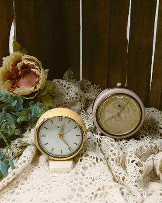 Coppia di sveglie vintage anni '60