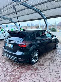 Ford Focus 1.5 TDCi 120CV ST-Line - 05/2017 - Nero