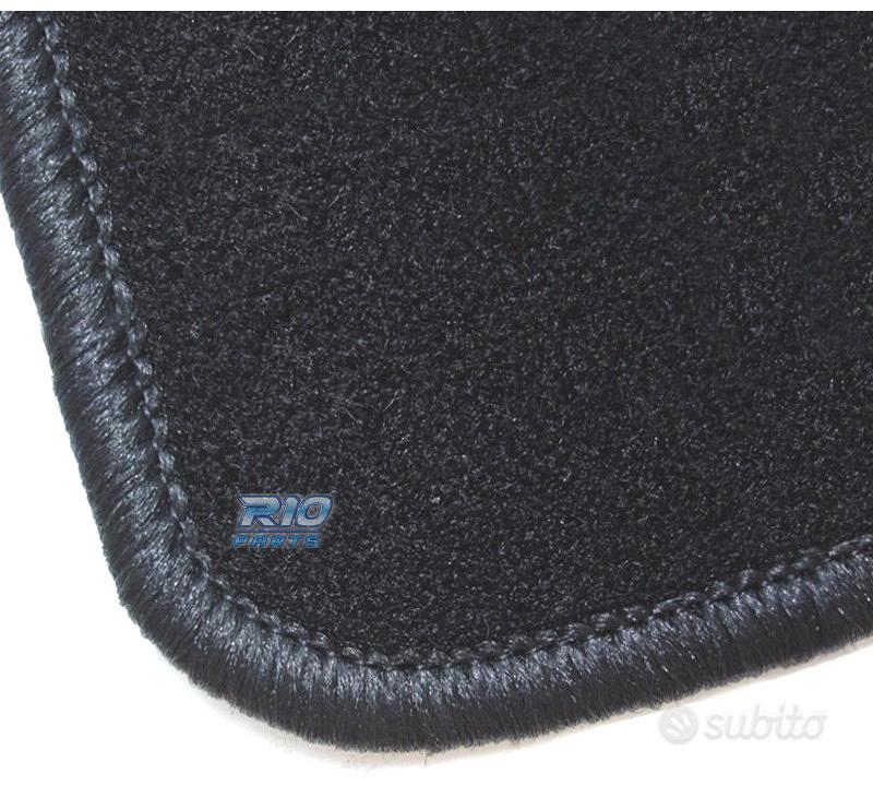 Set 4 Tappetini Auto Velluto Per Toyota Corolla E10 1991-1997 - Cuciture Rosse, Antiscivolo - 4