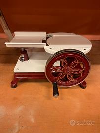 Affettatrice restaurata orizzontale