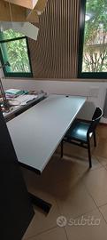 tavolo ufficio 