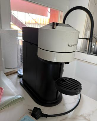 Macchina caffè Vertuo Next