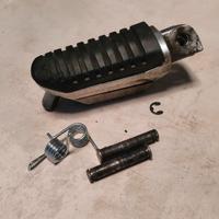 Pedana dx Suzuki GSR 600