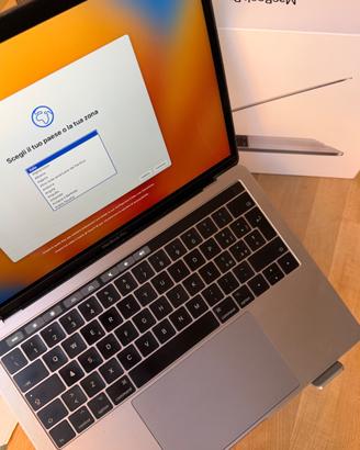 MacBook Pro 13” 2017 – i5 3.1 GHz – SSD 512 GB