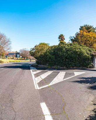 Immobiliare group srls.viale laino 3 vani box