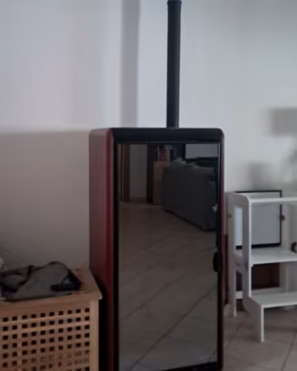 Ungaro Maia 24kw idro e termostufa a pellet