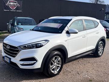 Hyundai Tucson 1.7 CRDI 115cv Euro 6b neopatentati