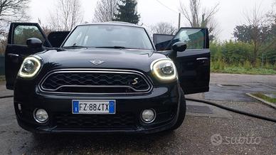 Auto Mini Countryman SE