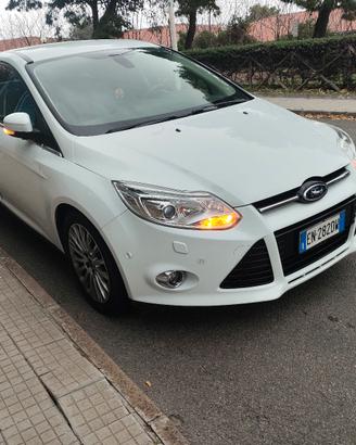 Ford Focus 3  2.0 tdci cambio automatico