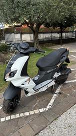 Peugeot Speedfight4 50 4 tempi km 0