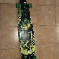 Skateboard mai usato