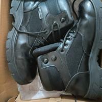 stivaletto skechers lavoro