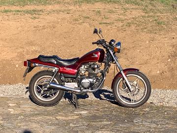 Honda Night Hawk 450