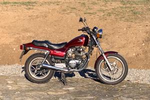 Honda Night Hawk 450