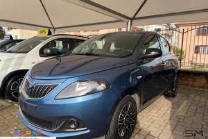 Lancia Ypsilon 1.0 firefly hybrid Gold s&s 70cv 5p