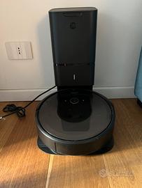 Roomba i7+ aspirapolvere