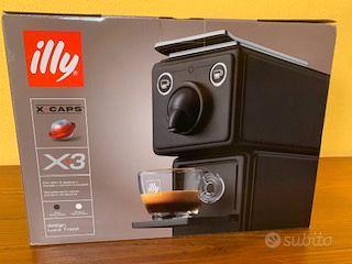 Macchina caffe in capsule ILLY