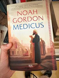 Libro NOAH GORDON MEDICUS