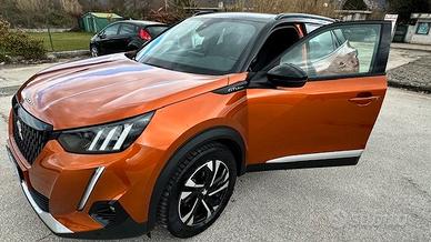 PEUGEOT 2008 GT LINE 1.2 130CV AUTOMATICA-PERFETTA