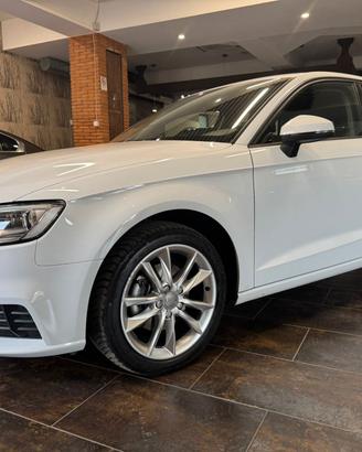 Audi A3 SPB 30 TDI S tronic Admired