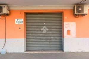 BOX A CROTONE