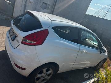 FORD FIESTA 2010