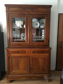 credenza fine 800 in buone condizioni vedi d